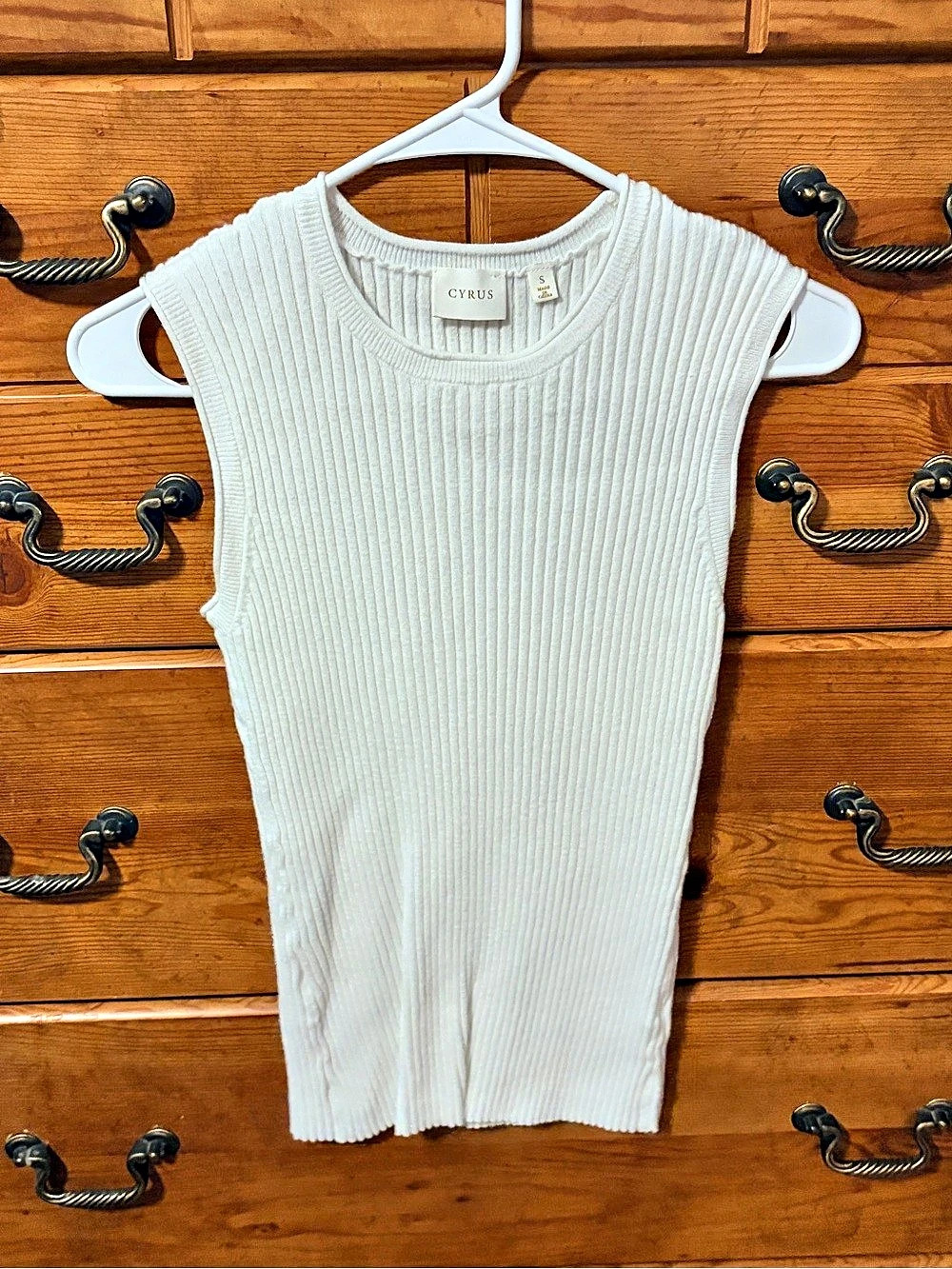 Cyrus Ribbed Sleeveless Top in White